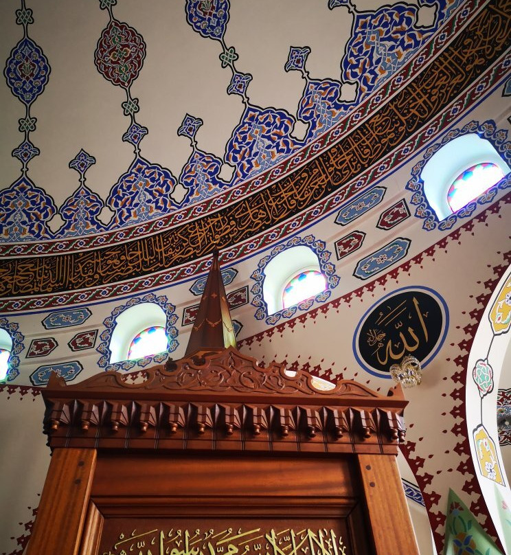 Yunus Emre Mosque-亨克必去景点