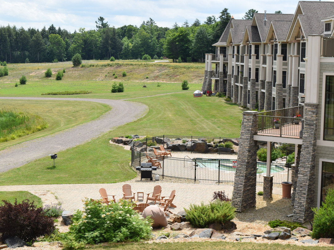 Northernaire Resort主图