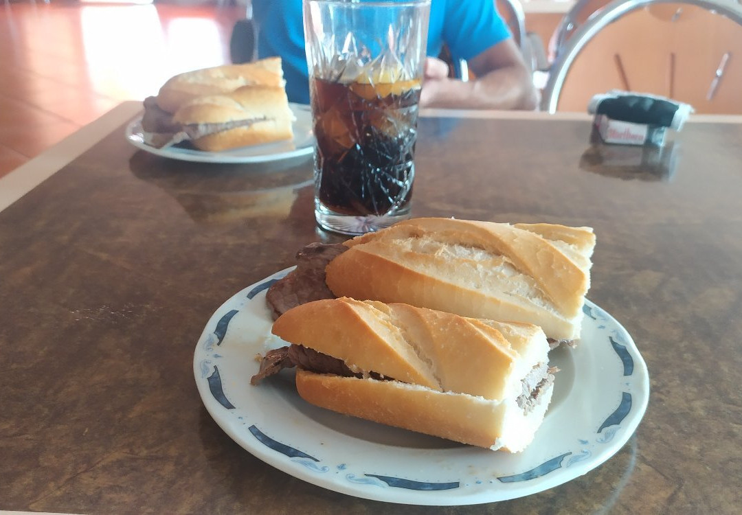 Hotel Restaurante Canada Real主图