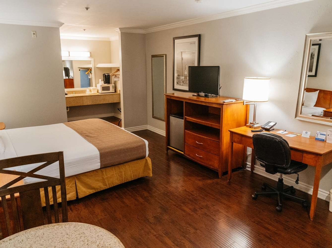 贝斯特韦斯特棕榈树花园旅馆主图