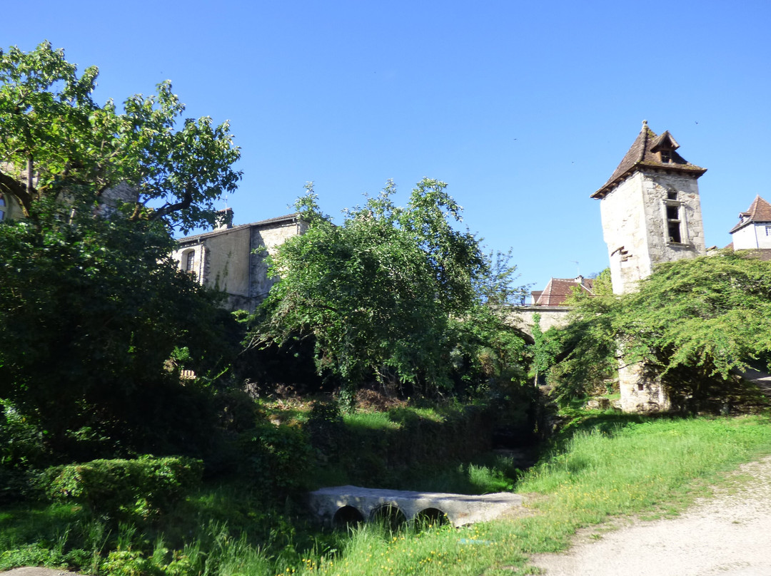 Église Saint-Pierre-Carennac必去景点