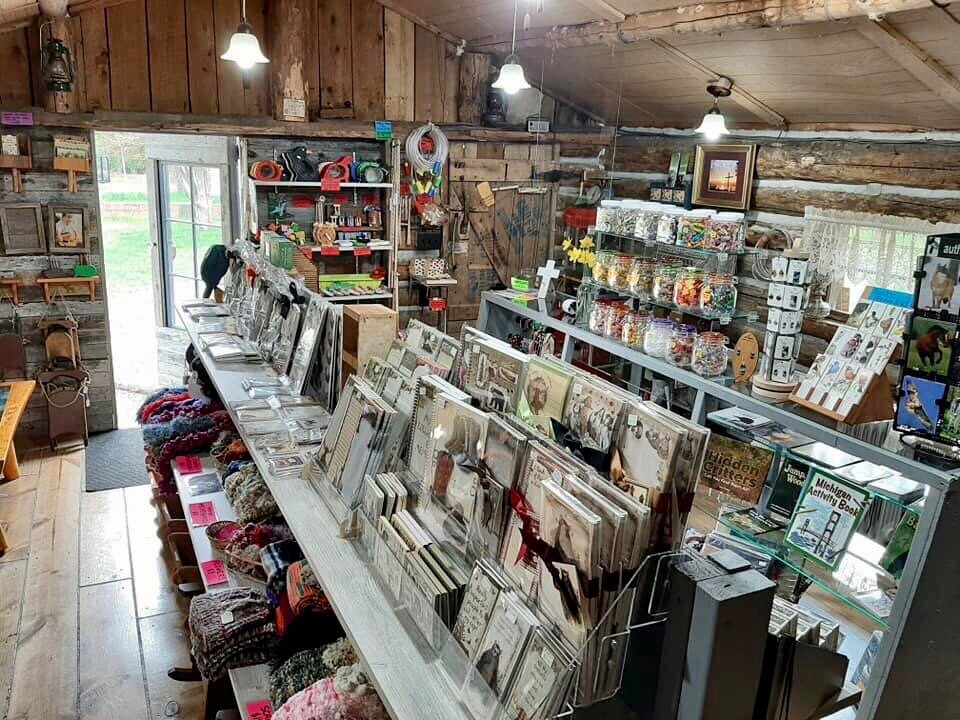 Stanley Creek Crafts-Iron River必去景点