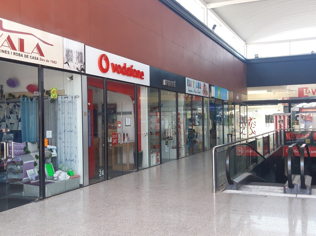 Centro Comercial La Vailet-Sant Vicenc dels Horts必去景点