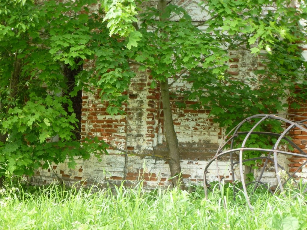 Pokrova Presvyatoi Bogoroditsy Church-Bryukhovo必去景点