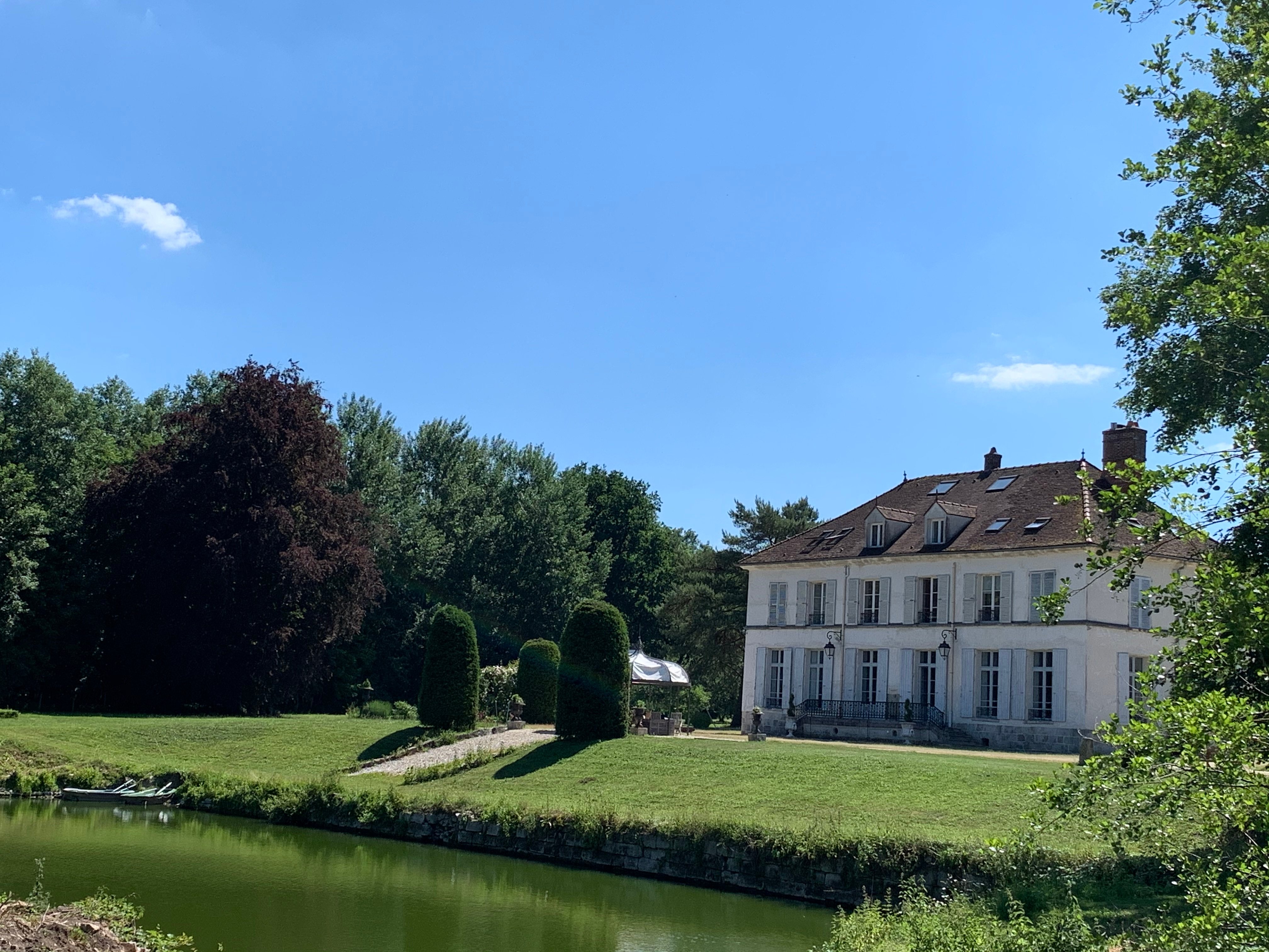 Château De Pommeuse-官方