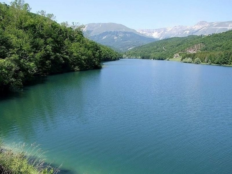 Lago di Gerosa景点图片