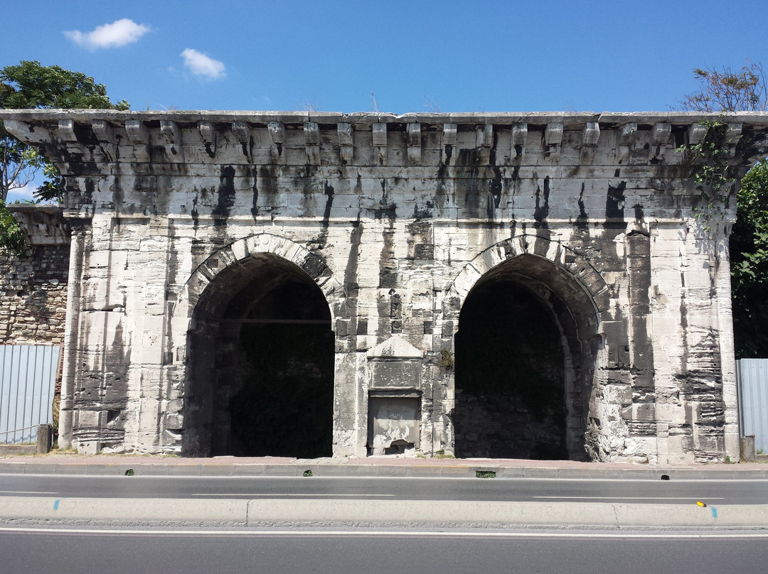 Walls of Theodosius景点图片