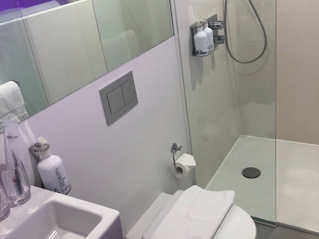 Yotelair Singapore Changi主图