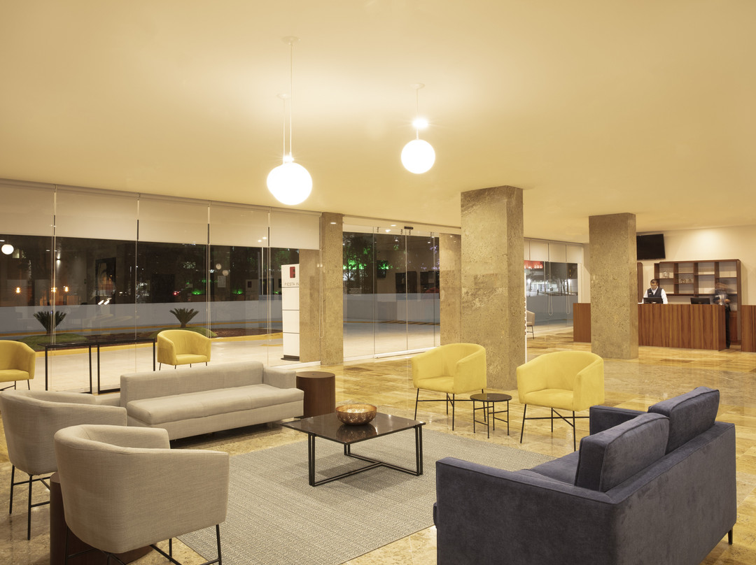 Fiesta Inn Guadalajara Periférico Poniente主图