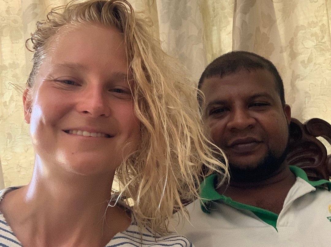 Deergayu Acupressure Center-乌纳瓦图纳必去景点