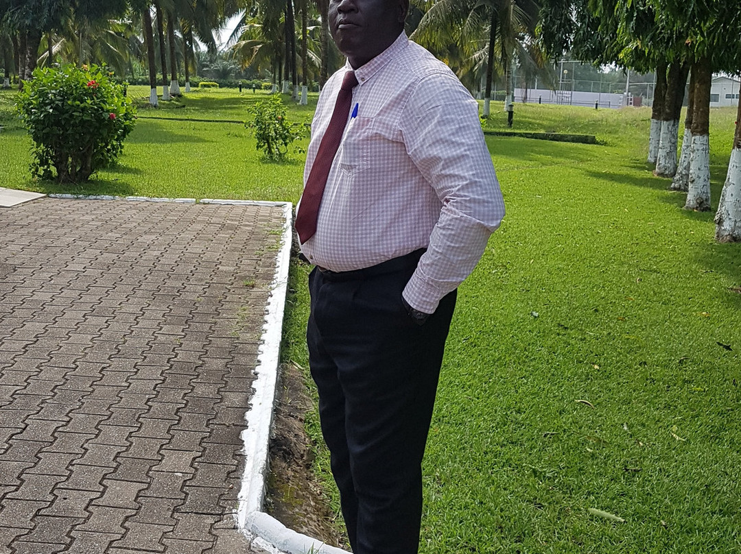 Busua Waves Resort主图