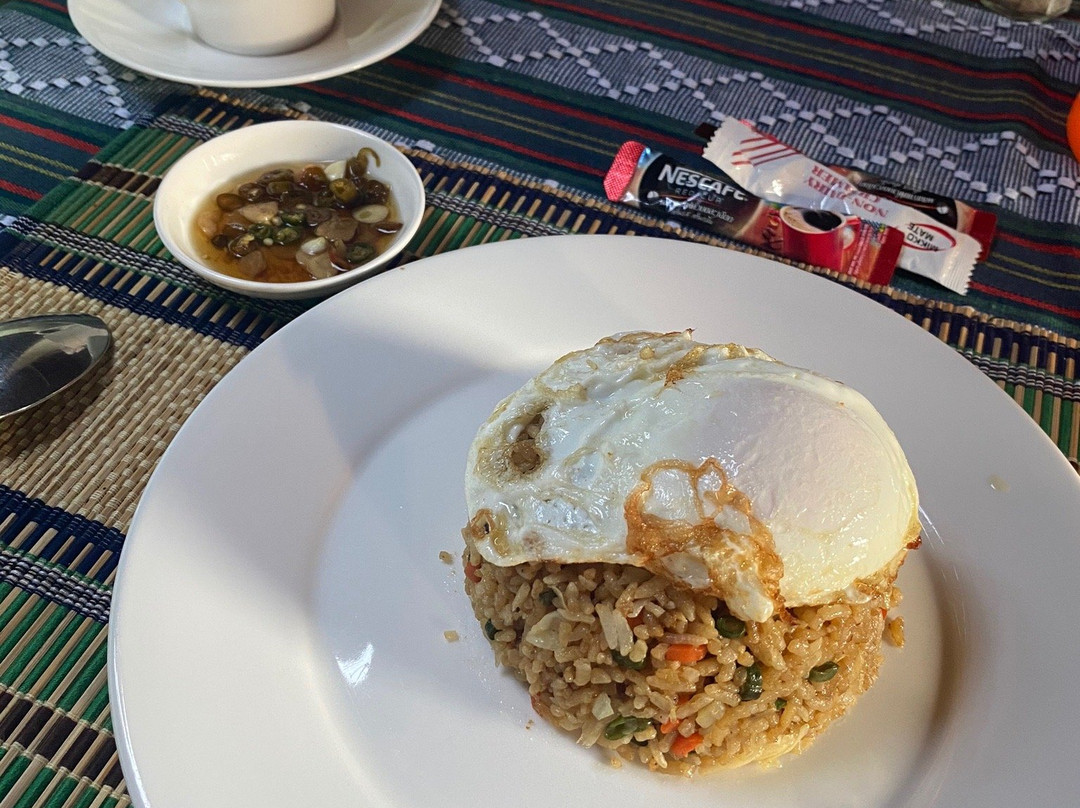 Ngwe Saung Garden B&B主图