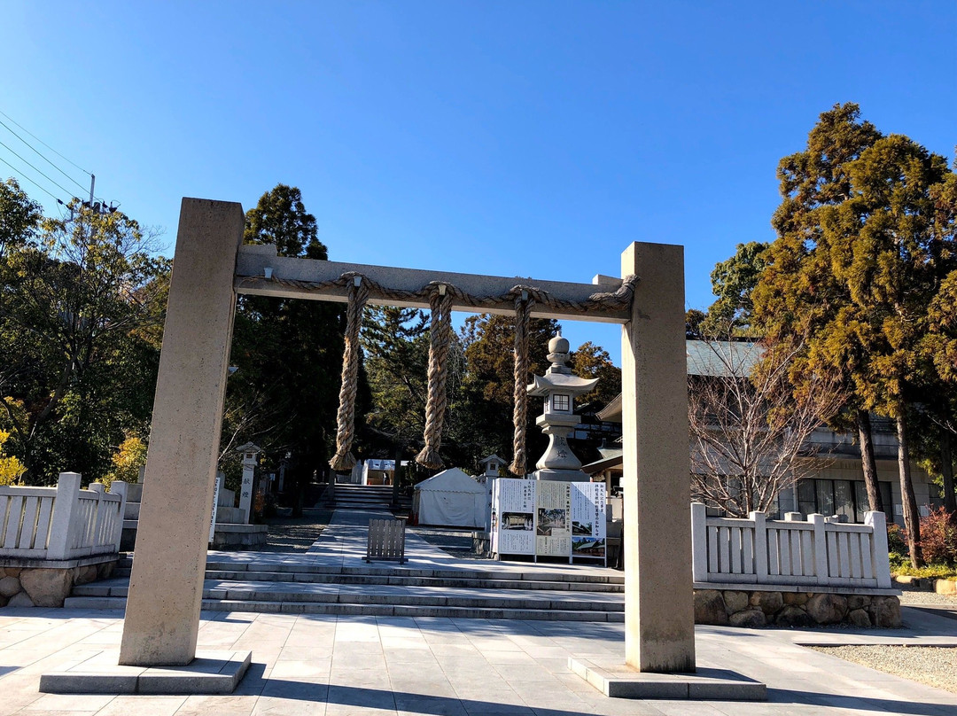 Hirota Shrine景点图片