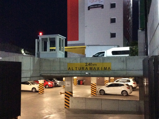 Hotel HI Queretaro主图