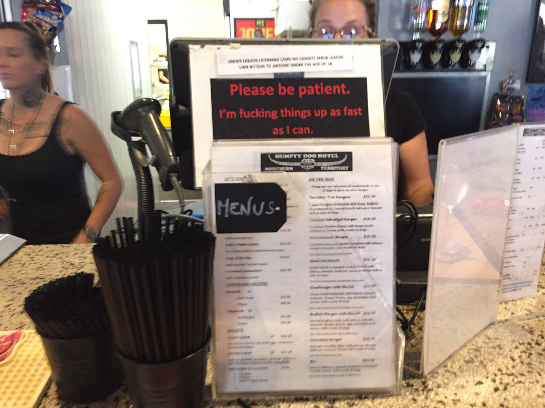 Humpty Doo hotel drive thru主图