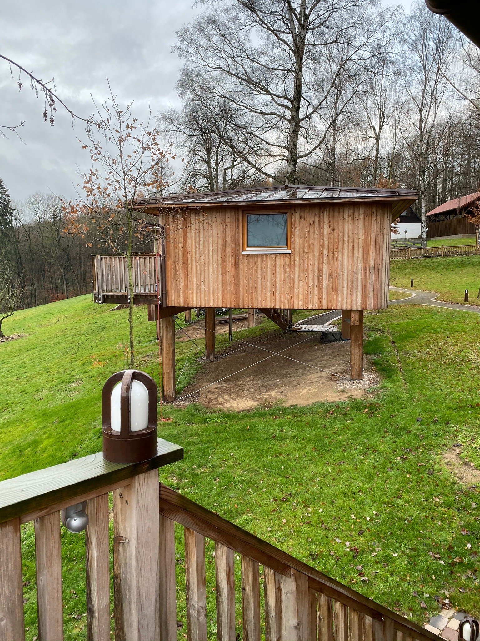 Hotel Waldquelle - Baumhaushotel Aerzen-官方