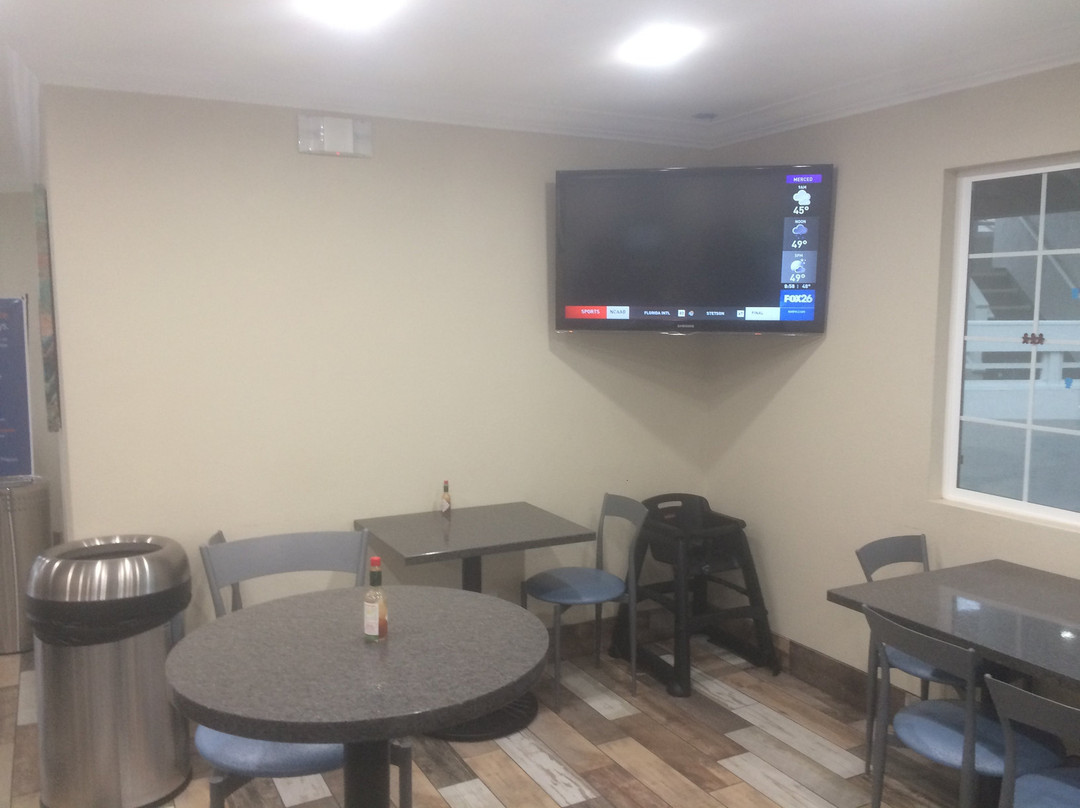 Quality Inn Kettleman City Near Hwy 41主图