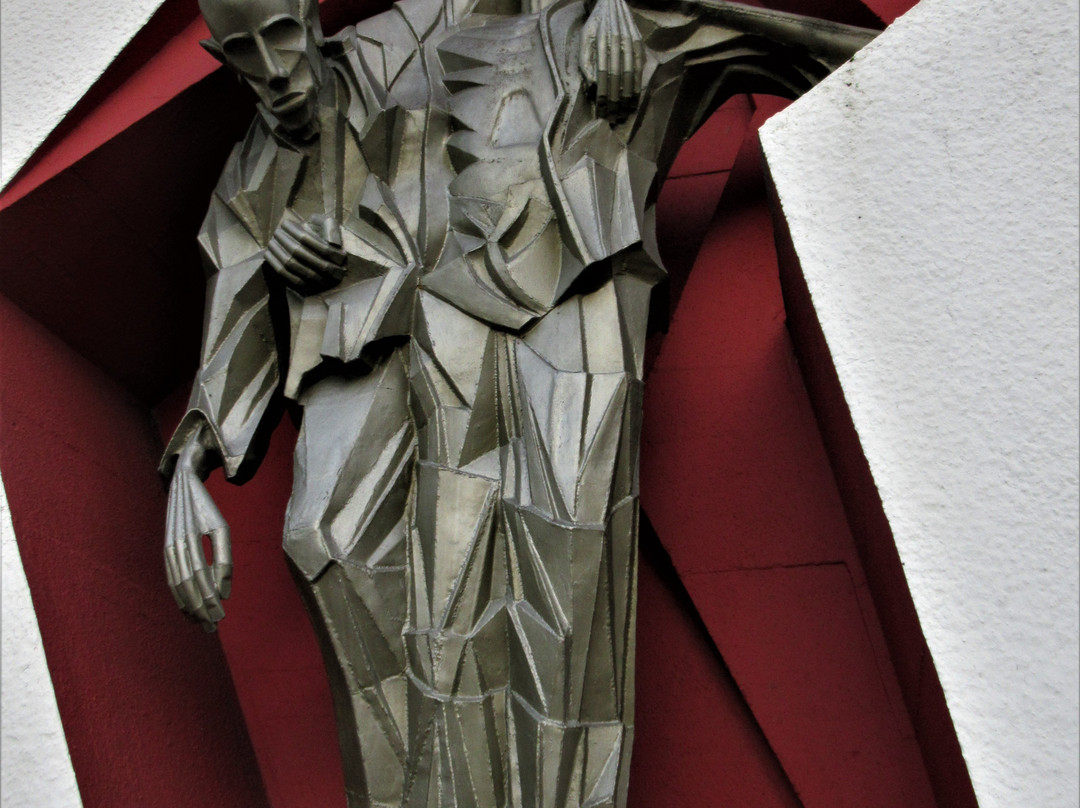 Monument aux resistants景点图片