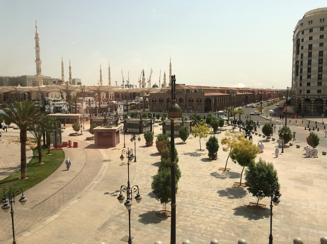 太巴千禧酒店主图