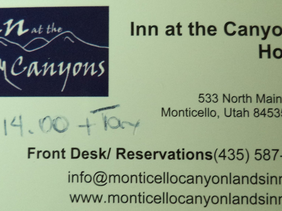 Inn at the Canyons主图