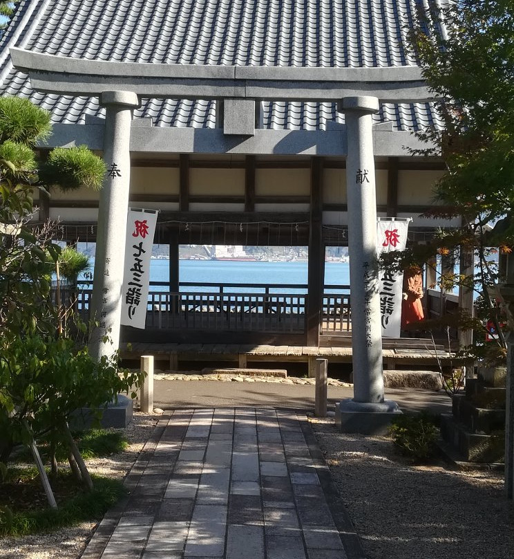 Jogu Shrine景点图片