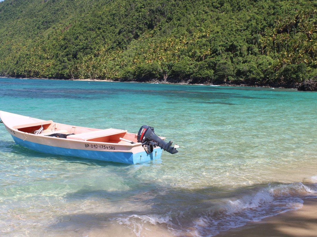 Playa Ermitaño Tour景点图片