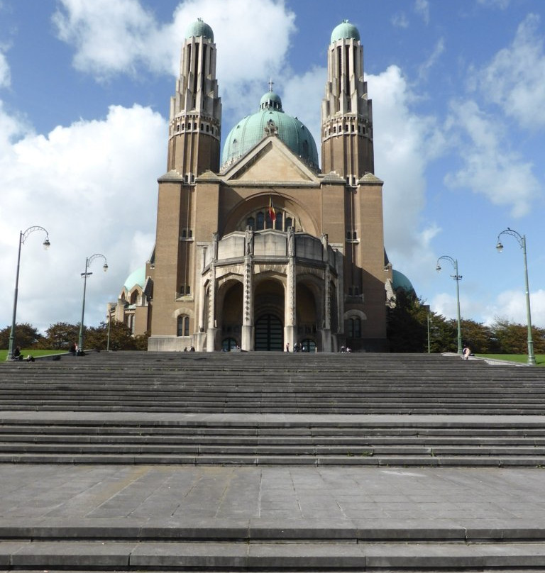 National Basilica of the Sacred Heart景点图片