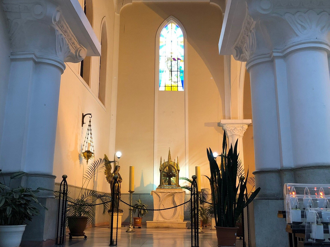 Iglesia El Claret-佩雷拉必去景点