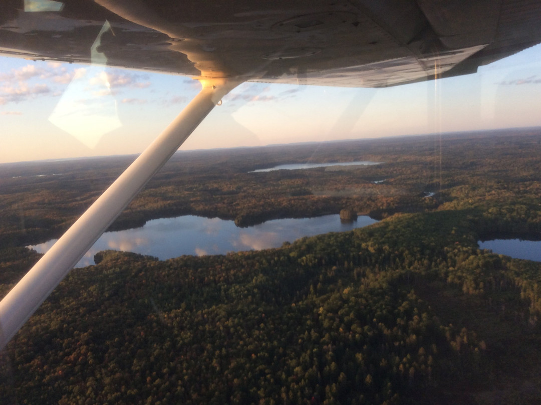 Scenic Air Tours-伊格尔里弗必去景点