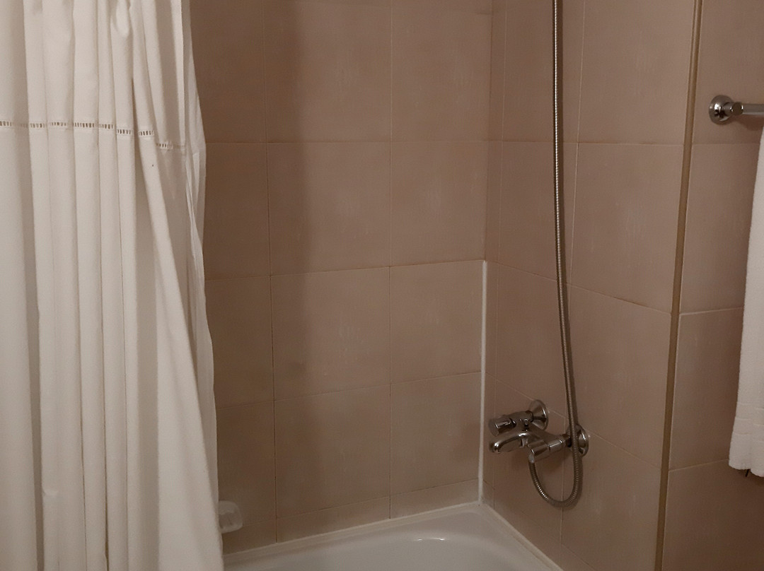 伯纳达酒店主图