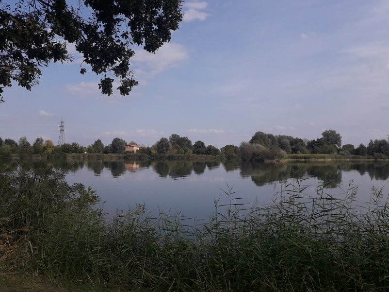 Laghi Curiel景点图片