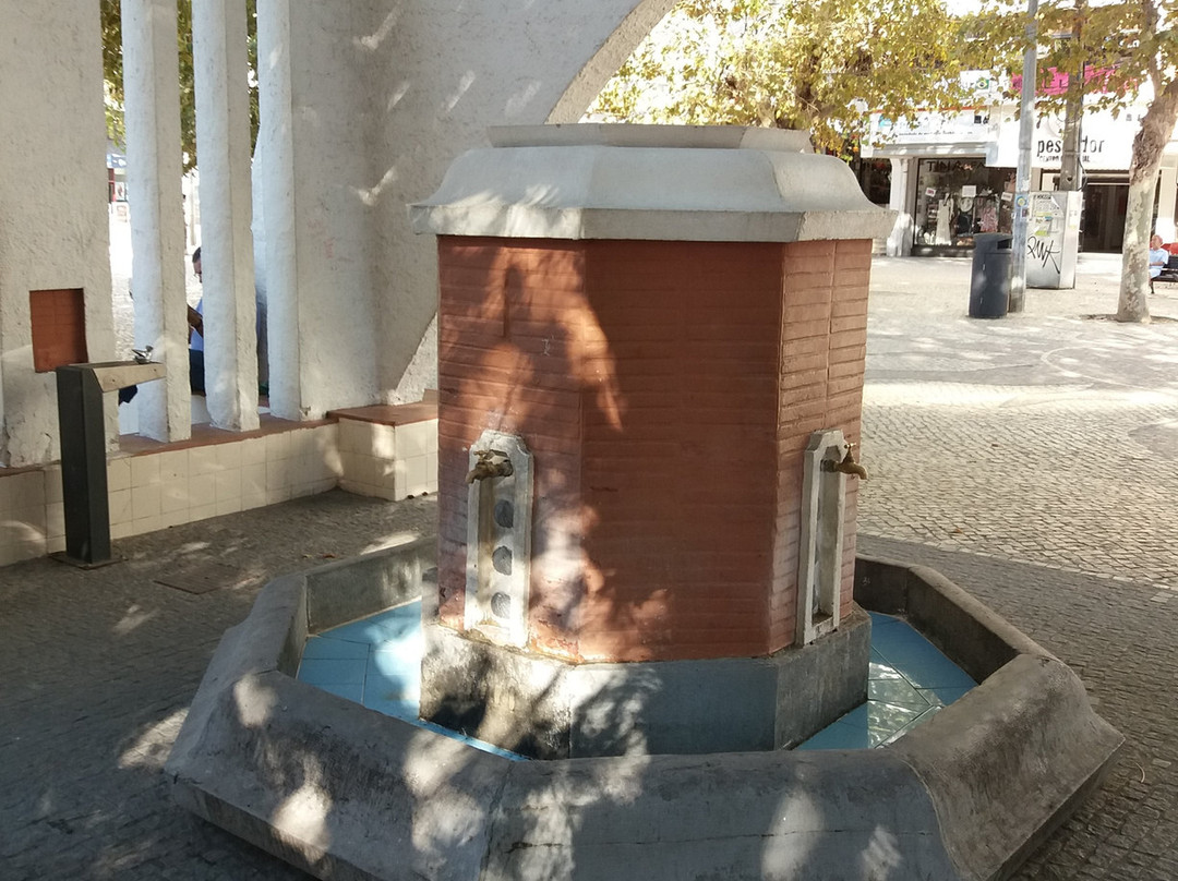 Fontanario-卡帕丽卡海岸必去景点