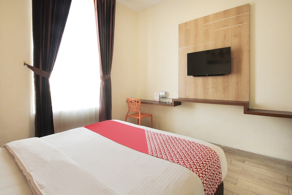 OYO 1017 Regency Hotel主图