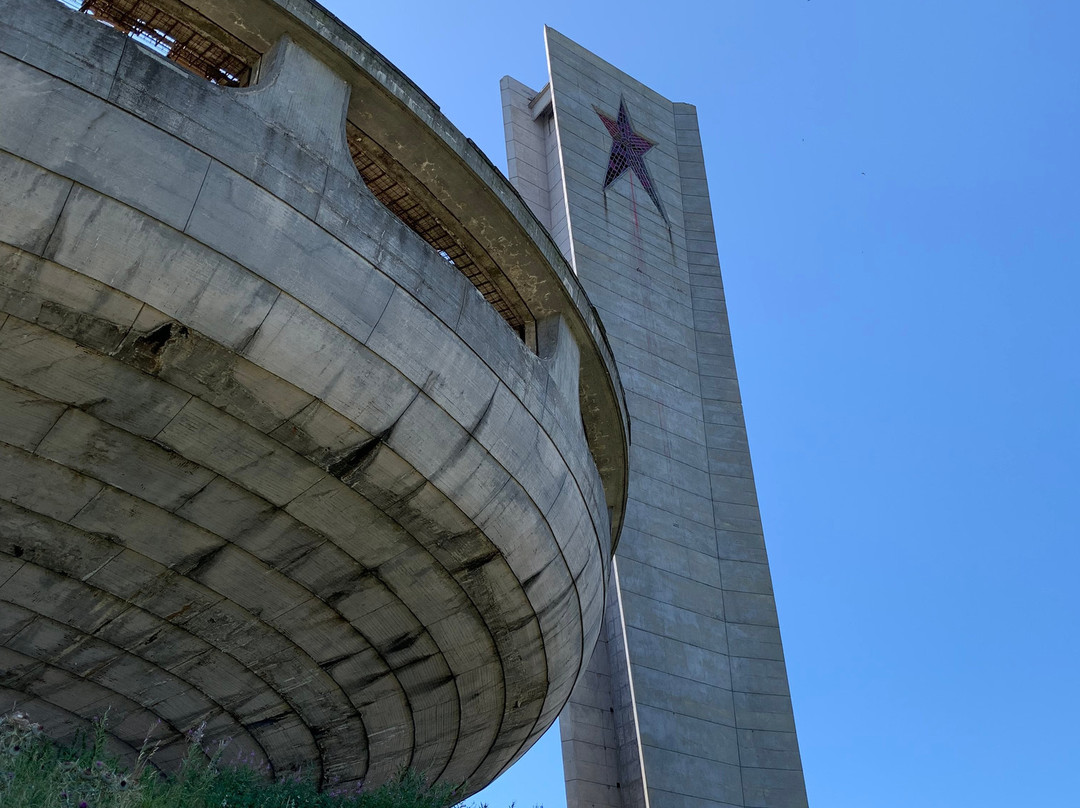 Buzludzha Monument景点图片