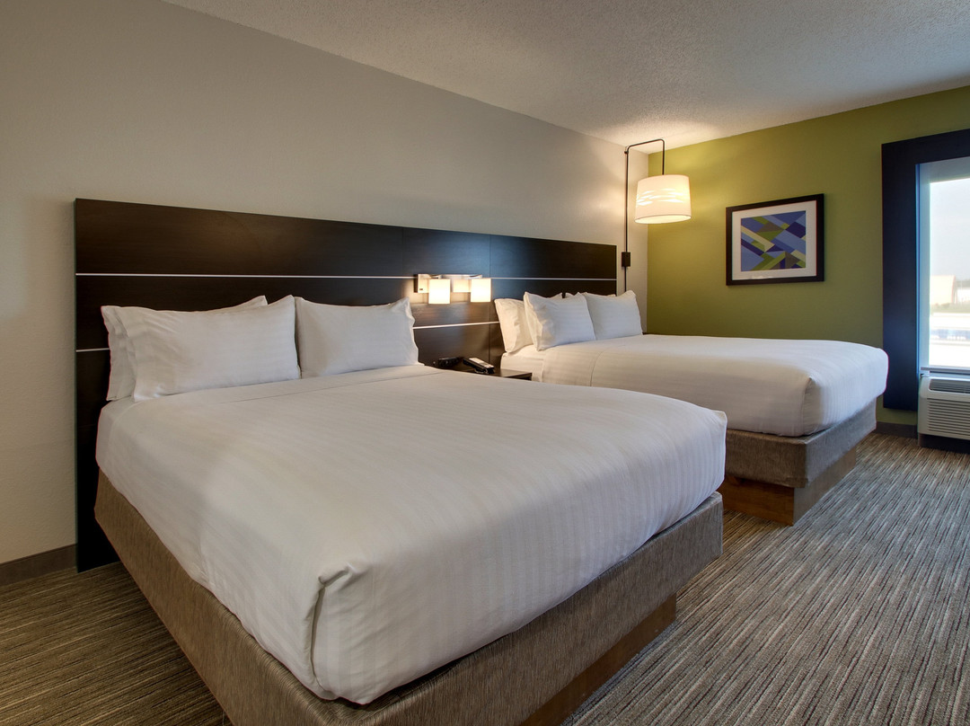 Holiday Inn Express & Suites Lebanon By IHG主图