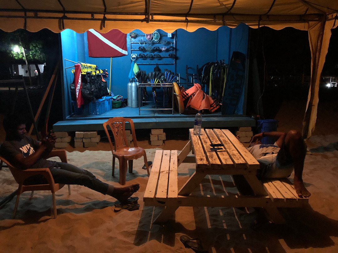 NILAVELI BLUE DIVING CENTRE-尼拉瓦利必去景点