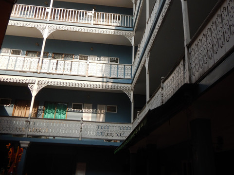 曼谷萨瓦斯德饭店主图