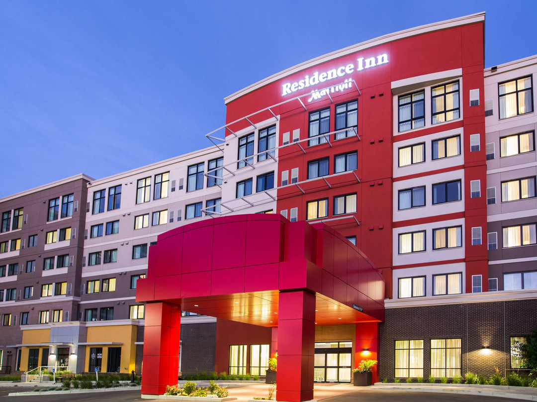 Residence Inn by Marriott Calgary South主图