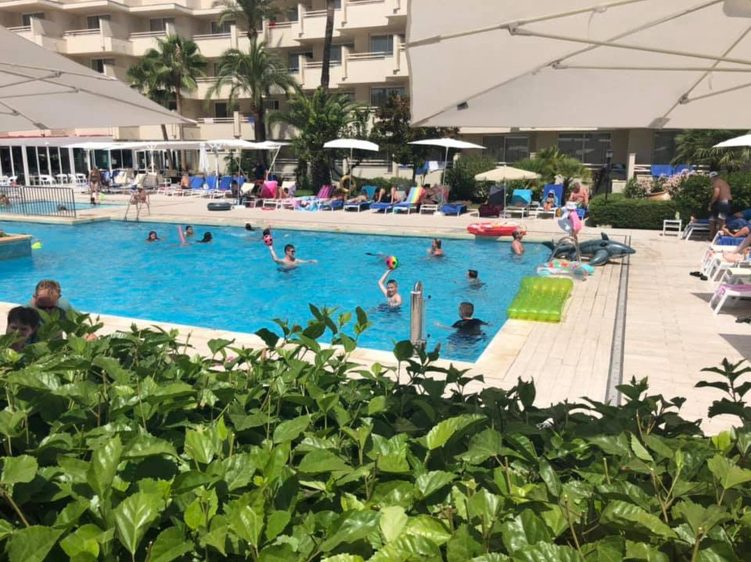 Globales Cala Bona主图