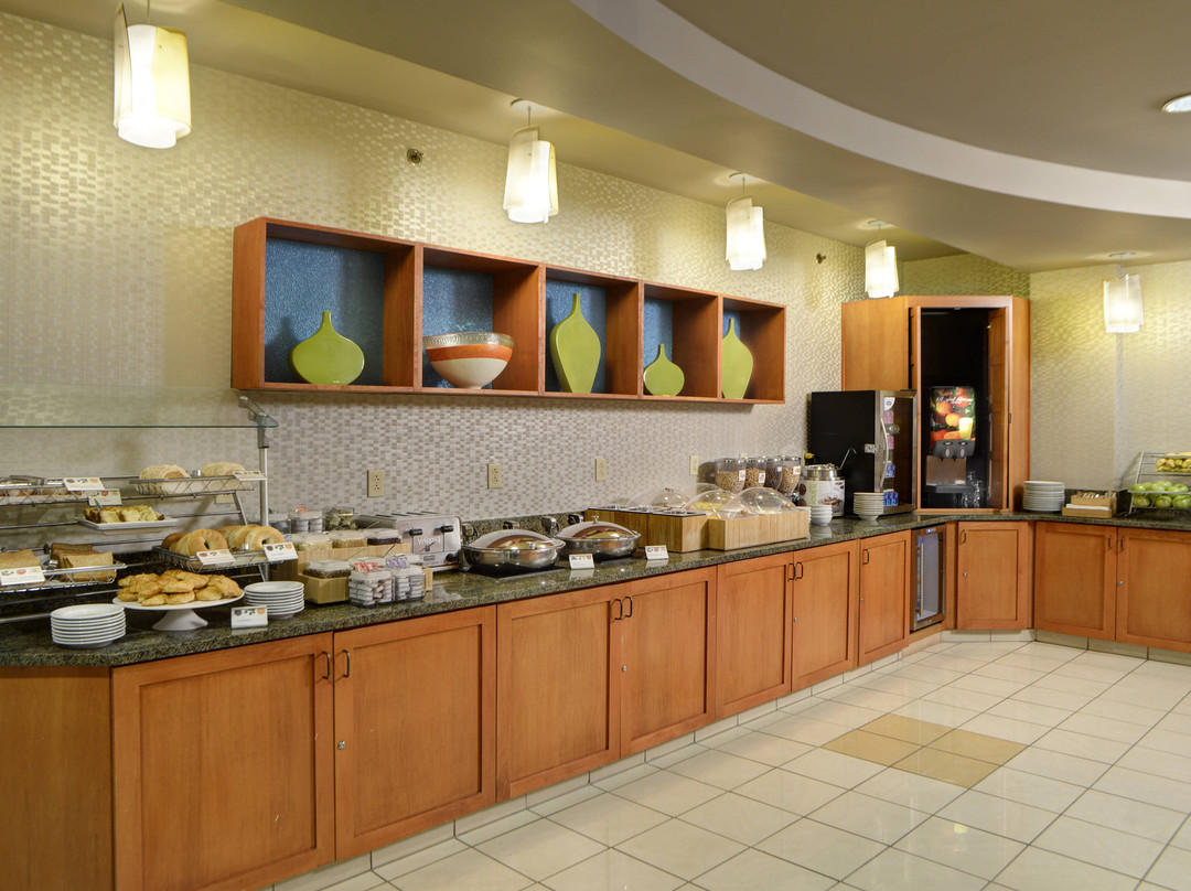 特雷霍特 SpringHill Suites 酒店主图