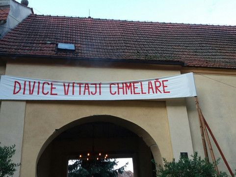 Letní scéna Tvrz Divice-Vinarice必去景点