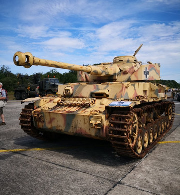 Wings and Wheels-乌索必去景点