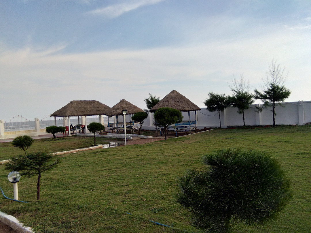 Bombay Beach Resort主图