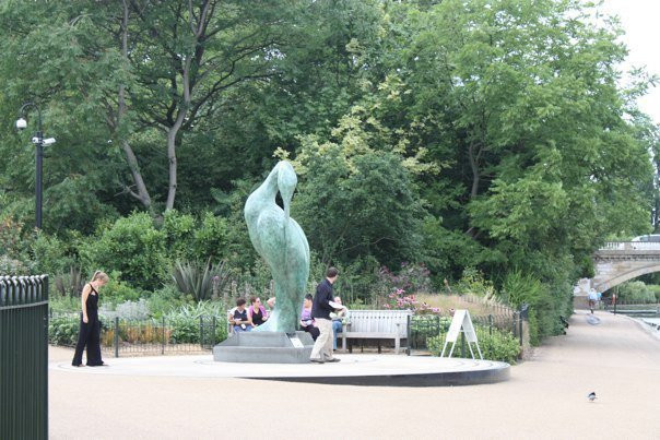 威尔士王妃戴安娜纪念喷泉景点图片