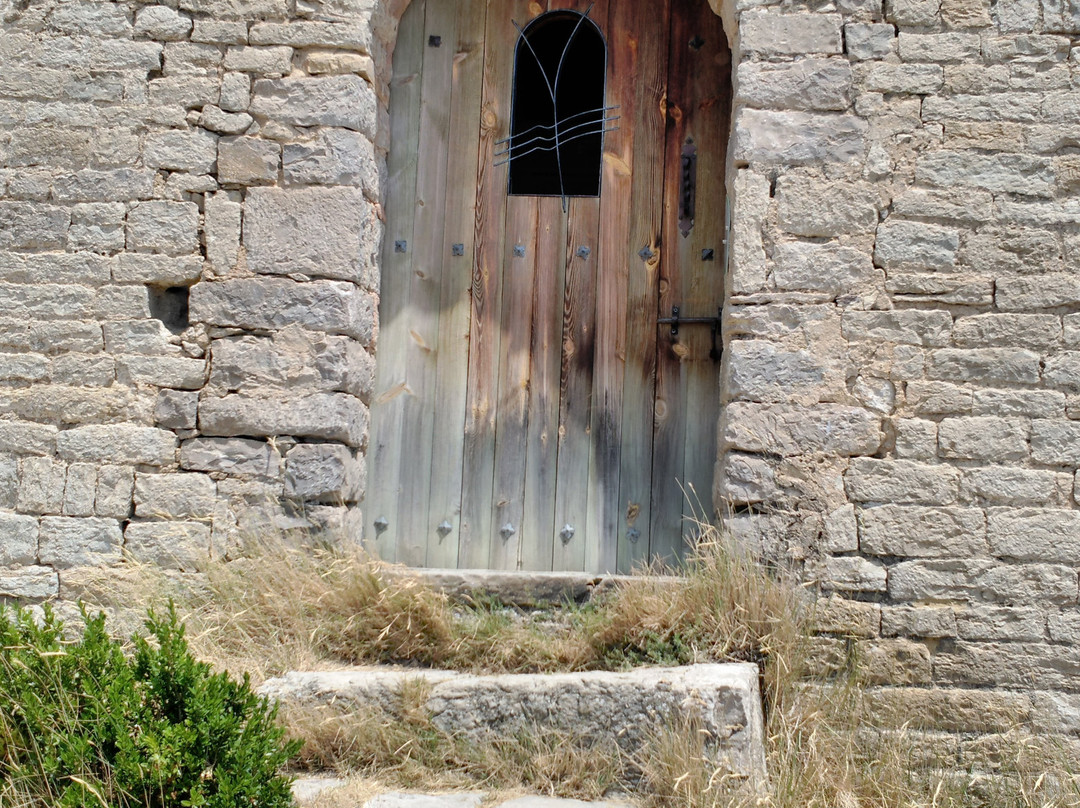 Ermita de San Emeterio y San Celedonio-Samitier必去景点