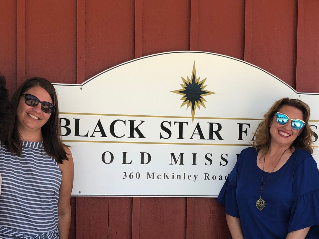 Black Star Farms Old Mission Winery景点图片