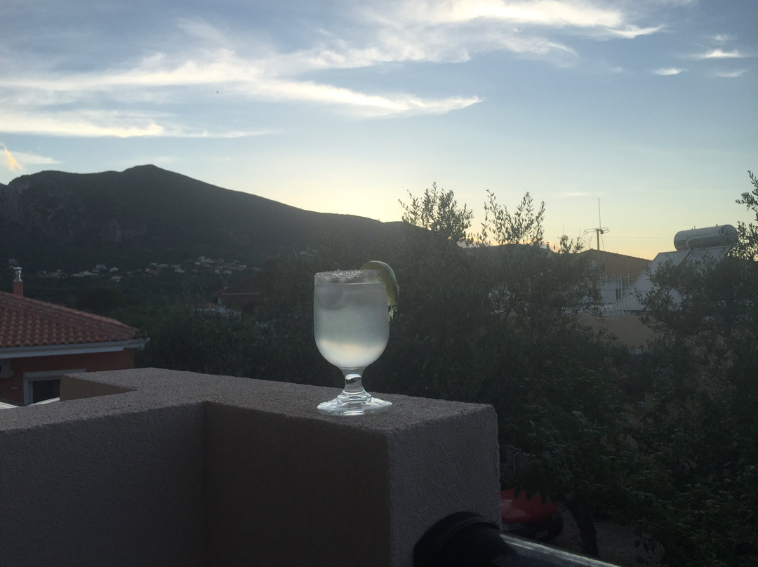 Potamitis Studios主图