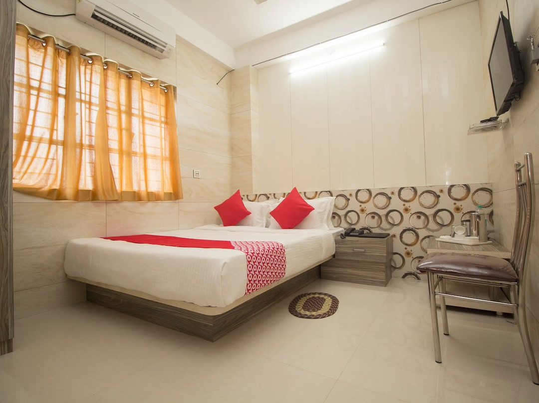 Treebo Trip Hotel Priyanshu主图