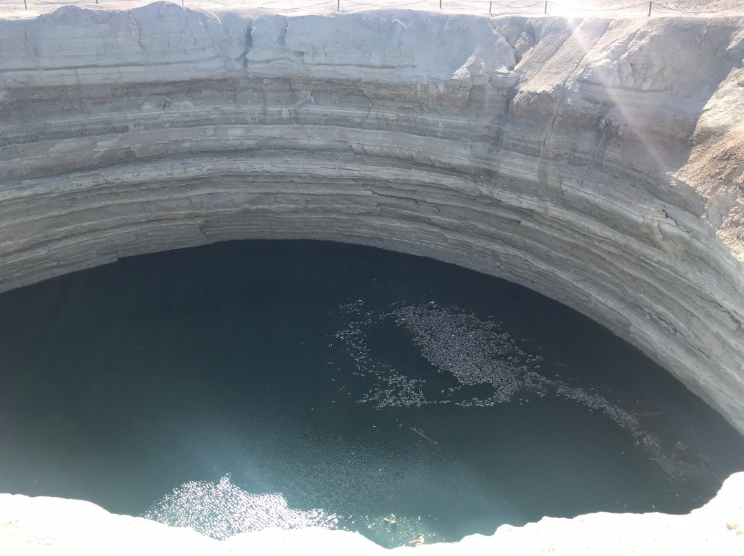 Darvaza Water Crater-Darvaza必去景点