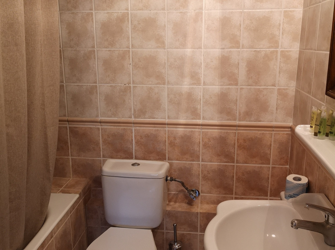 Nafsimedon Hotel主图